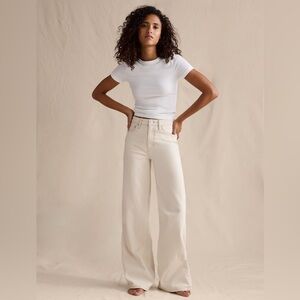 Banana Republic Icon Classic Wide Leg Jean in Ecru